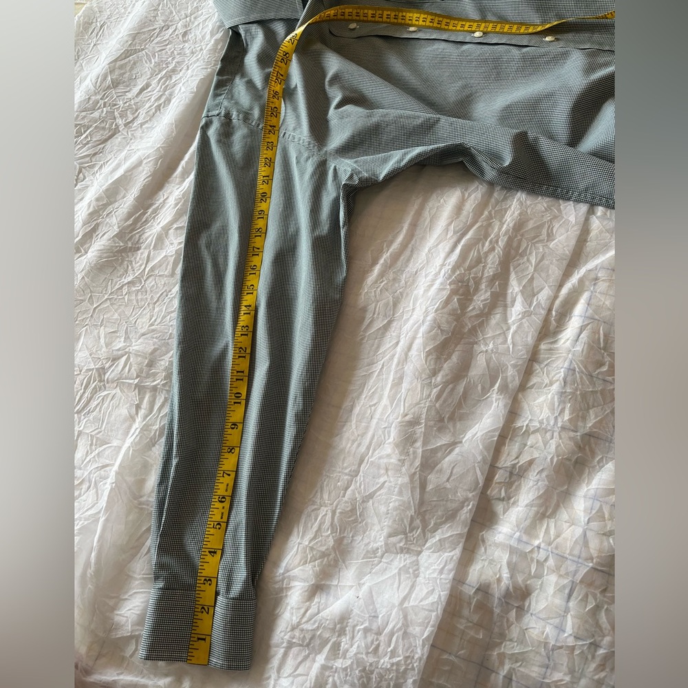 Jos A Bank Long Sleeve Button Down Green Bingham Dress Shirt - Picture 9 of 9